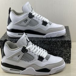 Jordan 4 “Military Black”