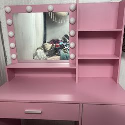 pink makeup vanity 