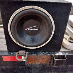 12" Audiobahn & Box