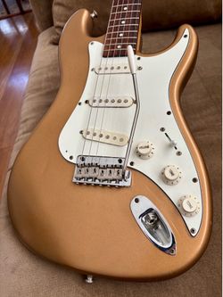 Vintage 1987 Fender Squier bullet 1 guitar