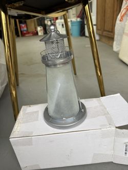Lantern/centerpiece With Candle Space,