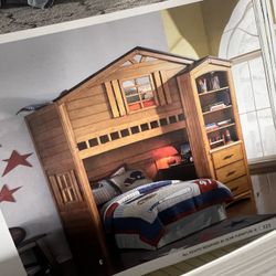 Bunk Bed 