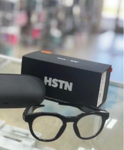 Oakley Meta - HSTN glasses - with Meta AI, Audio, Photo, Video Compatibility - Clear to Amethyst Tra