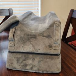 Adjustable Memory Foam Leg Elevation Pillow
