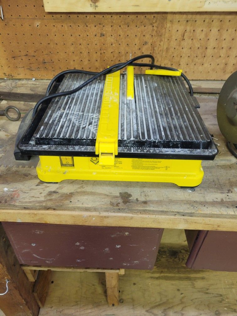 Wet Tile Saw
