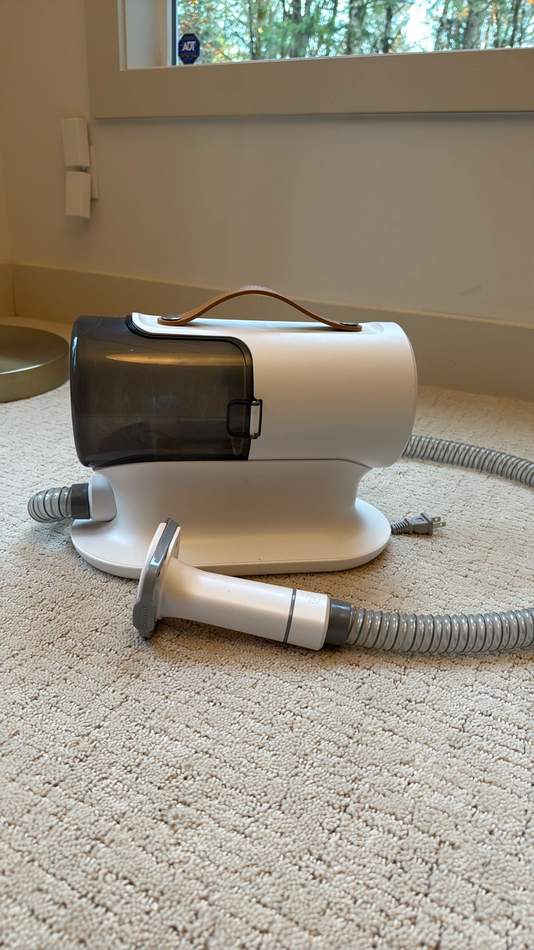 Pet Grooming Vacuum