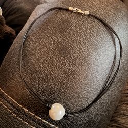 Pearl necklace with Silver Clasp