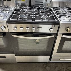 Frigidaire SS 4 burner range stove 24 inches !! top grave one is broken !!!