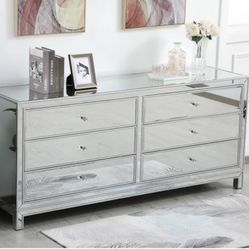 Mirrored Drawer Dresser