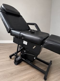 Tattoo chair (remote control)