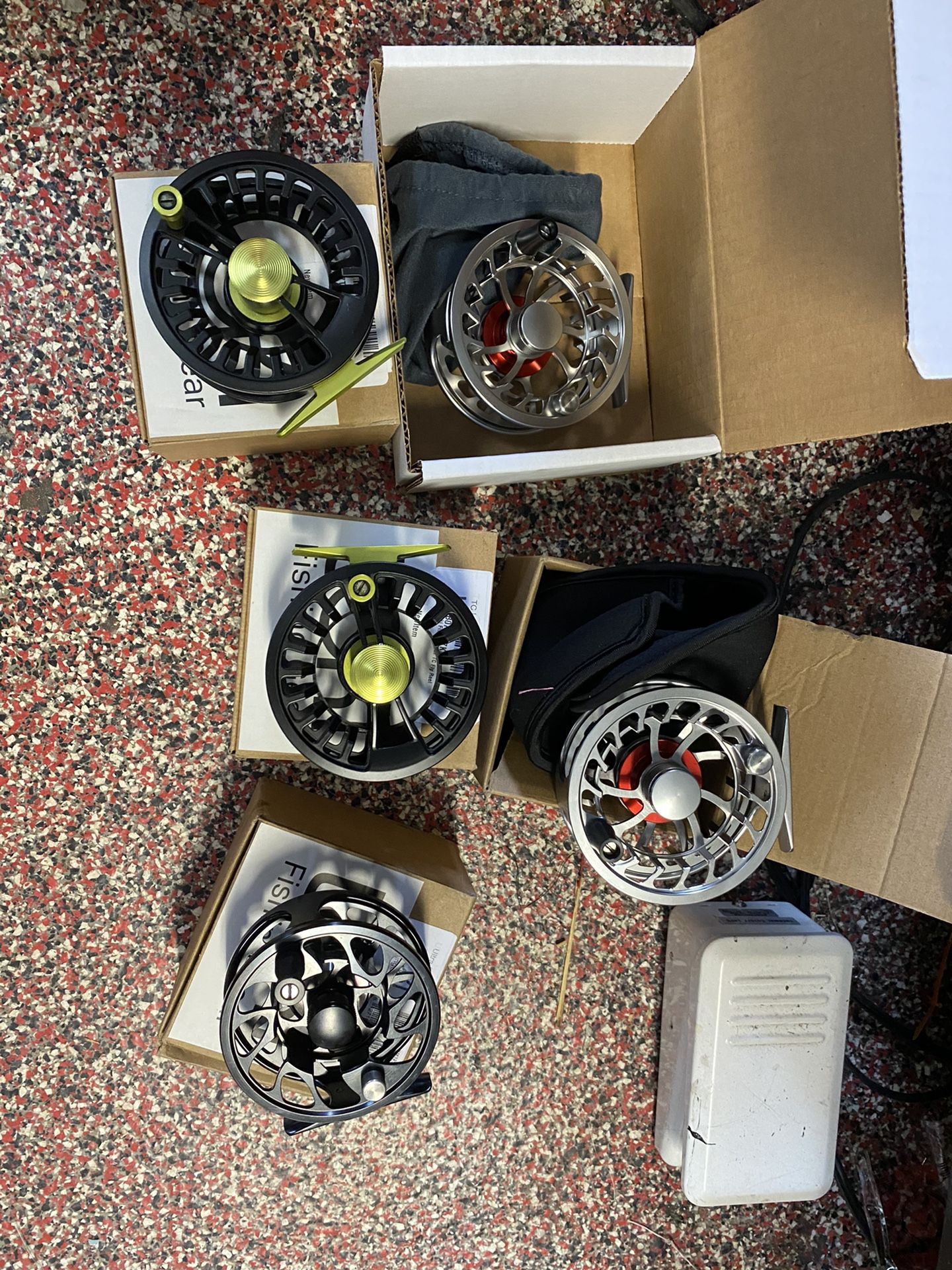 Fly fishing reels