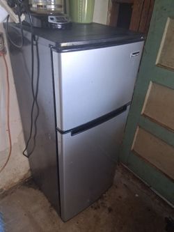Magic Chef Stainless Steel Mini Fridge