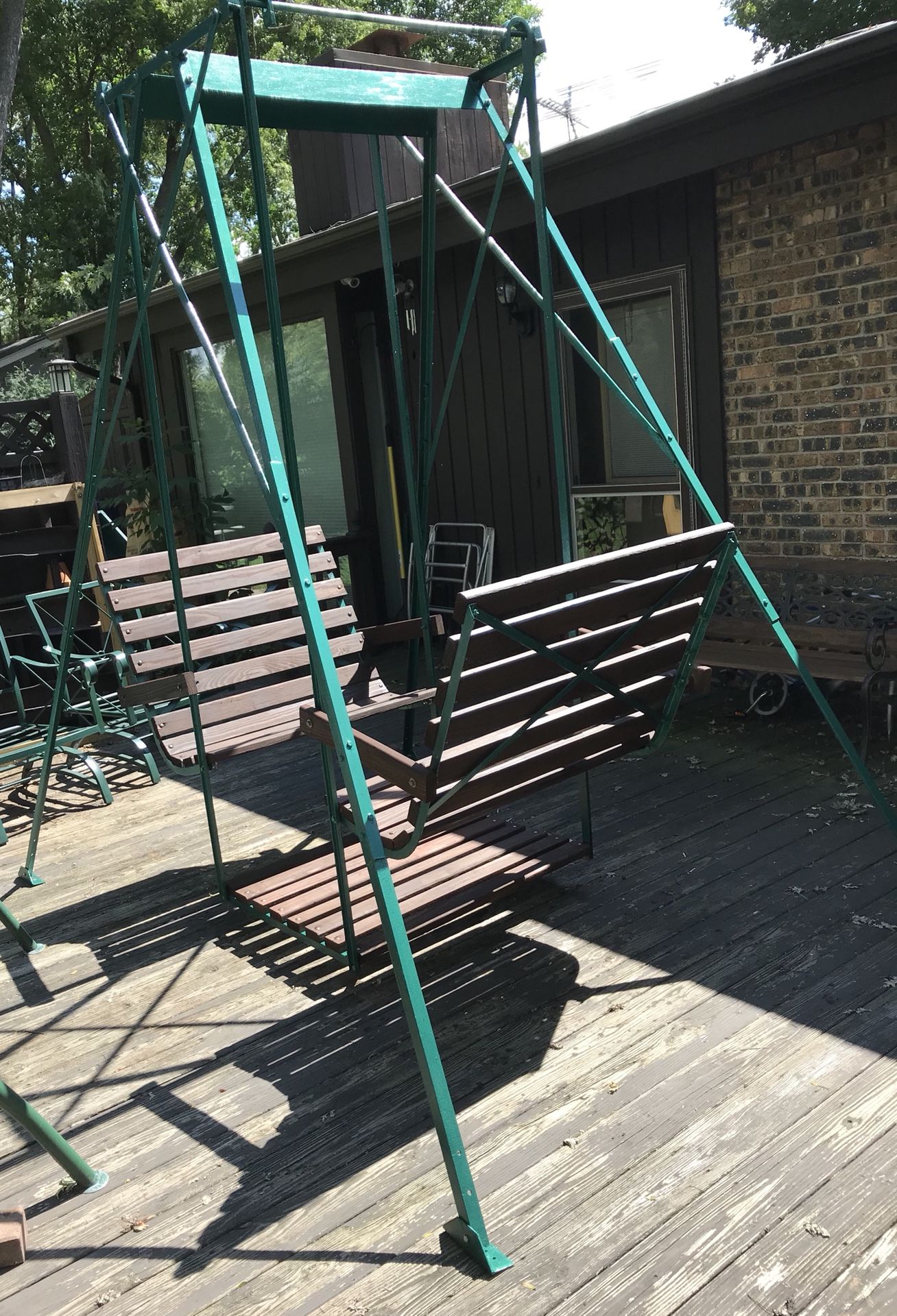 Face-to-Face Glider Swing