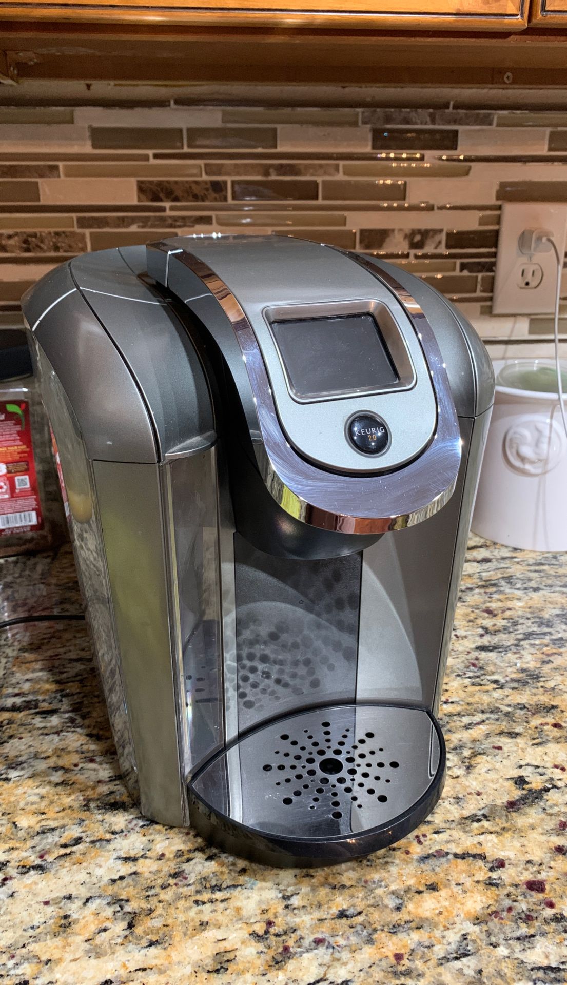 2.0 Keurig Coffee Maker, Single Serve K-Cup Pod Coffee Brewer, Programmable Brewer, Silver