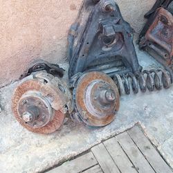 1973/1980 C10  Upper and lower controls with spinal