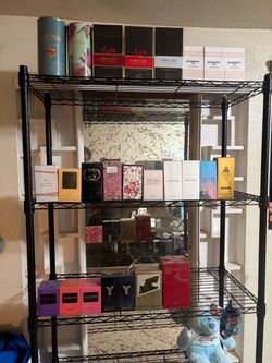 Perfumes & Colognes