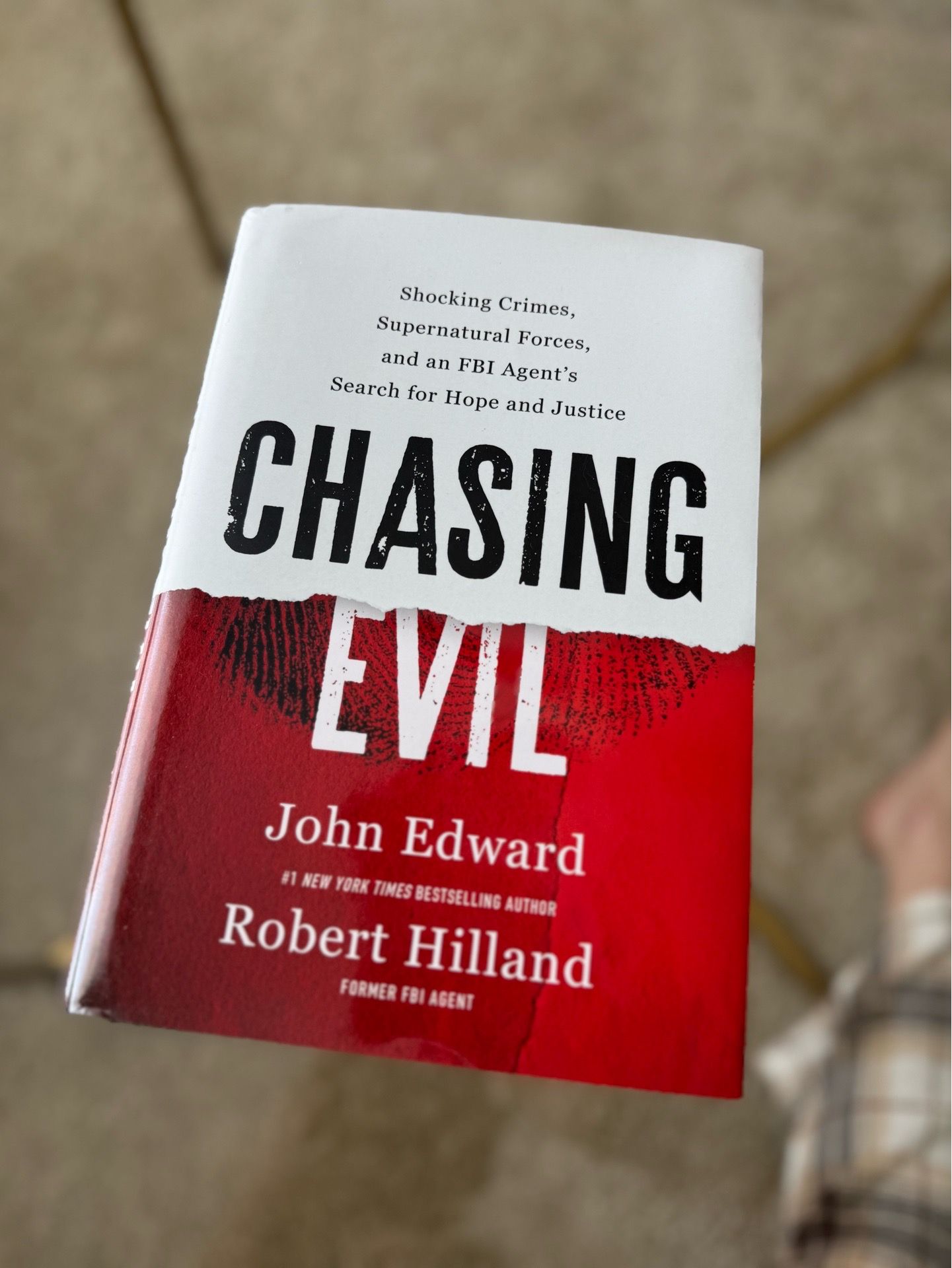 Chasing Evil by John Edward & Robert Milland book