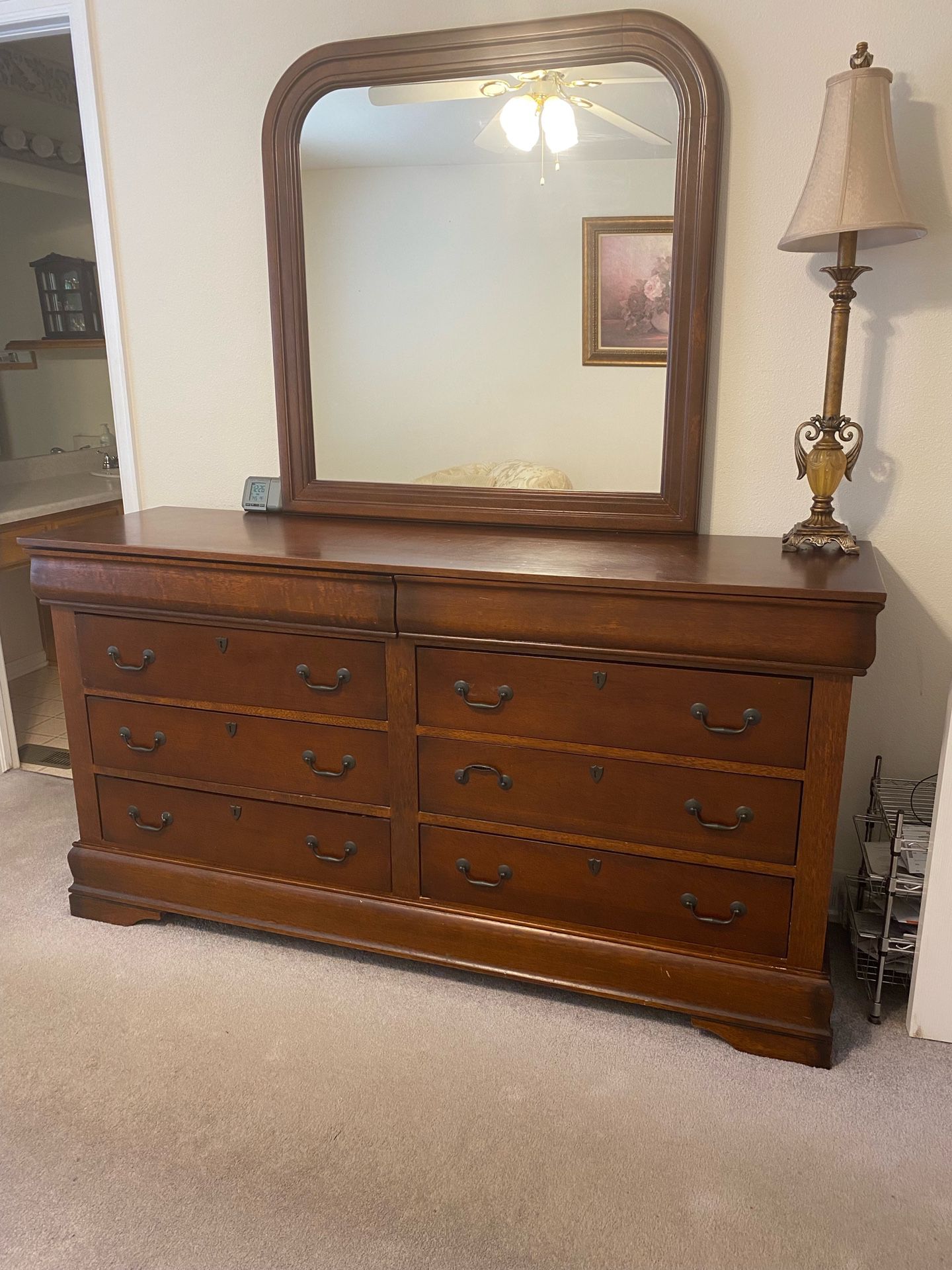 Long Dresser With Mirror