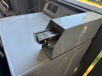 Commercial Dryer Coin operated