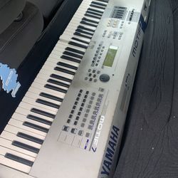 YAMAHA MOTIF 7 