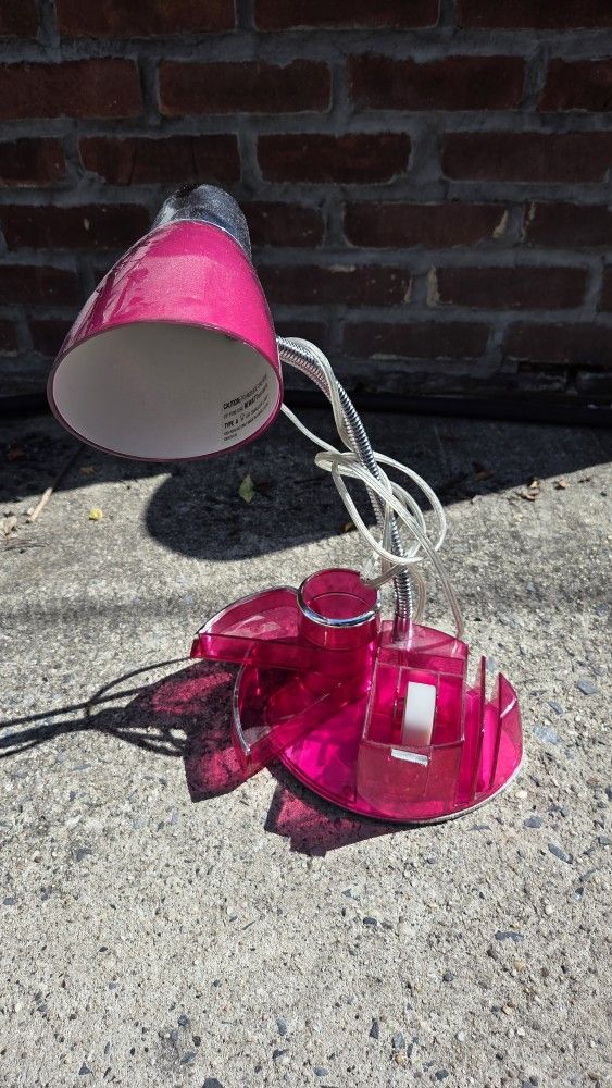 Desk Lamp Organizer