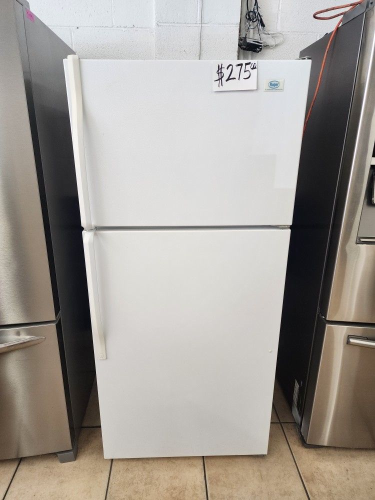 White Roper Refrigerator