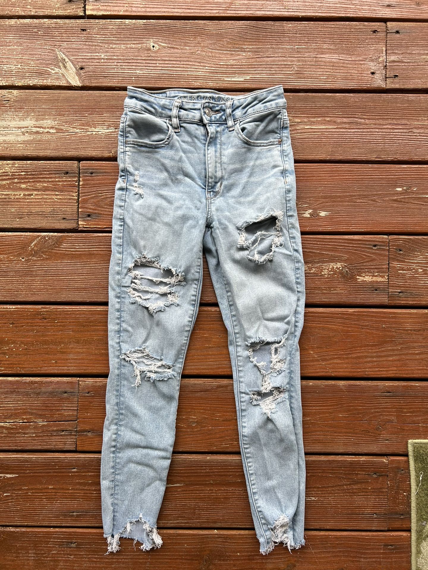 AE Light Wash Skinny Jeans
