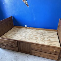 Twin Trundle Bed