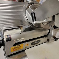 Globe Deli Slicer Professional 
