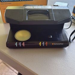 Counterfeit Detector 