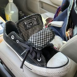 Women’s Size 8 Converse