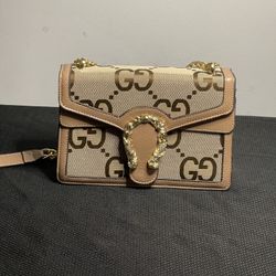 Woman’s Purses 