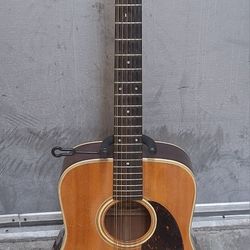 ALVAREZ ACOUSTIC GUITAR DY68