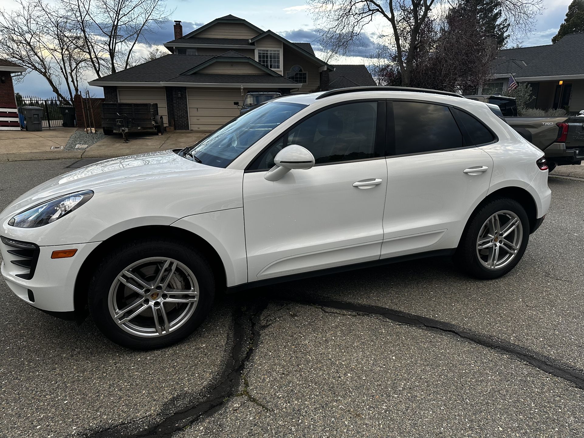 2017 Porsche Macan