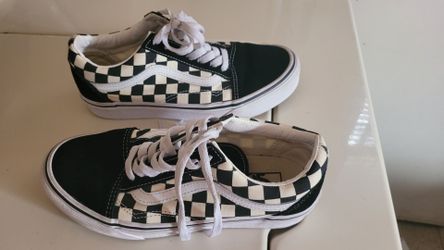 Vans Unisex Old Skool Classic Skate Shoes