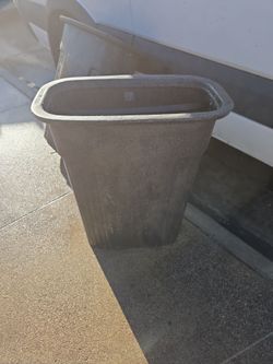 Garbage can, Toter Slim (Mexico)