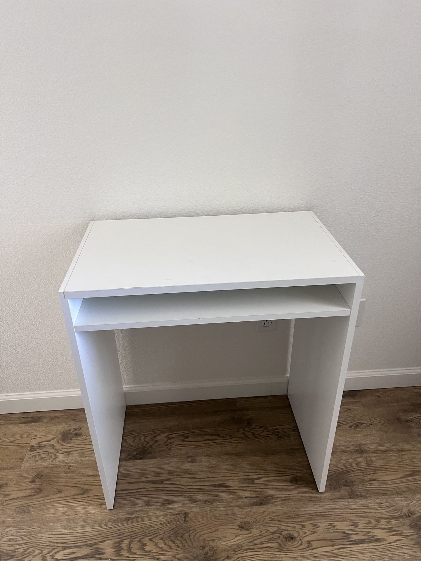 Small White Desk 