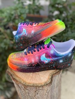 Galaxy nike