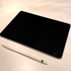 Apple iPad 8 & Apple Pencil