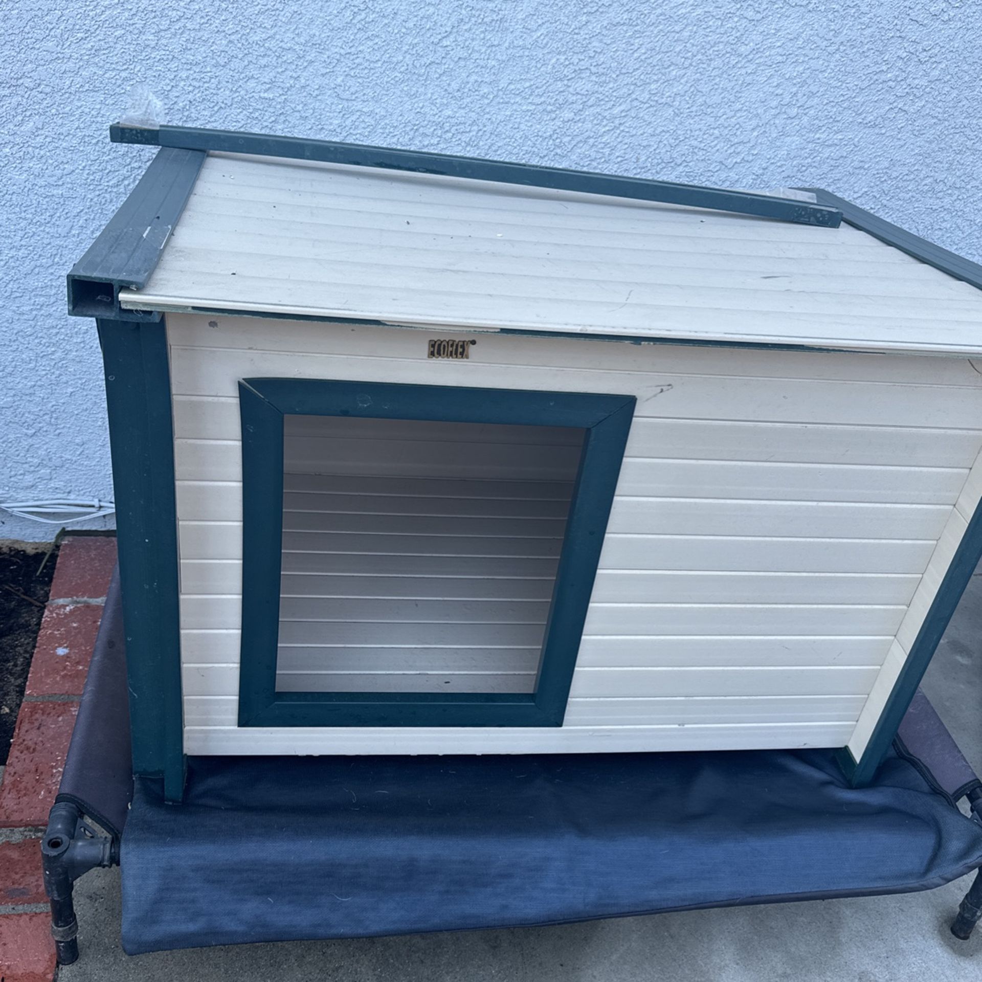 Dog House