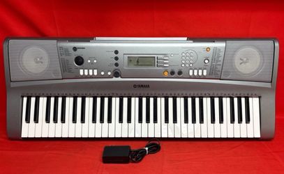 Yamaha YPT-310 61-Key Electronic Keyboard