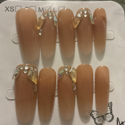 Press on nails $5each