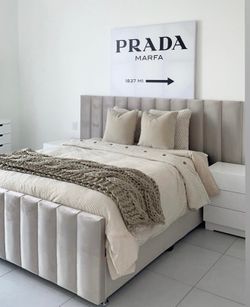 Tufted custom bed any size any color no money down no credit need 0% interest