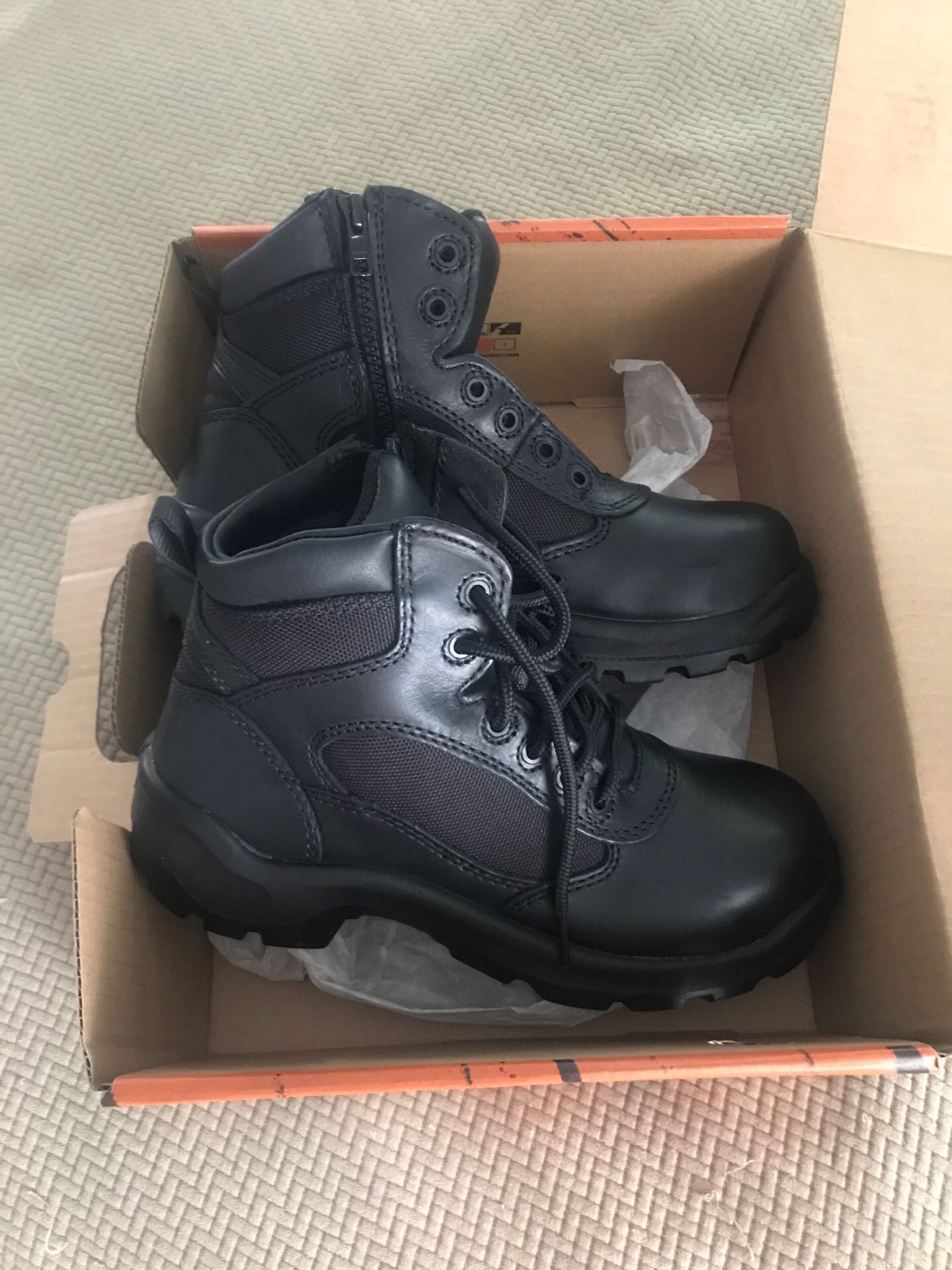 WORX by Red Wing women’s work boots