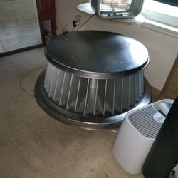 Swivel Table/Coffee Table