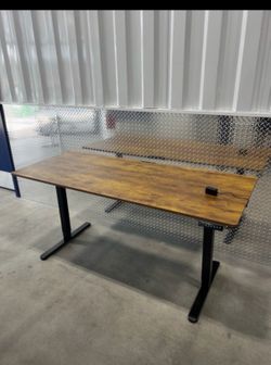 71’’x24" Modern Electric Standing Desk, Wood Electric Rising Desk Adjustable Height, Sit Stand Up, Computer Raising Office Desk for Home Office, Adjus
