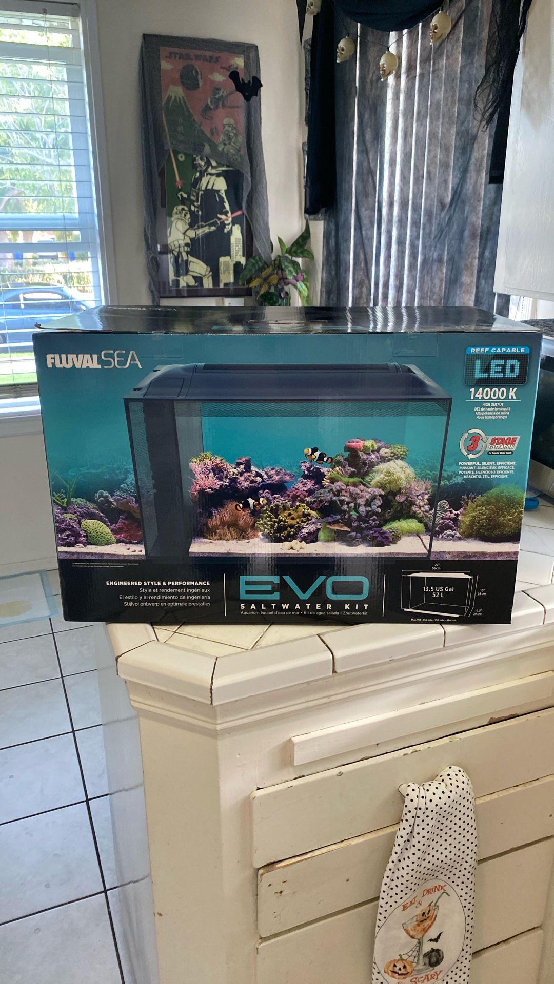 Fish Tank Saltwater and Freshwater Fluval Sea EVO 13.5 Gallons Reef Capable Led 14,000 K 3 stage filtration system1st $150 Takes It