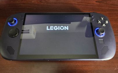 Lenovo Legion Go S 8APU1 Gaming Handheld - AMD Ryzen Z1 Extreme (3.30 GHz up to 5.10 GHz) - 8″ WUXGA (1920 x 1200) 120Hz - Graphics AMD Radeon 780M / 