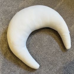 Snuggle Me Nursing Feeding Pillow