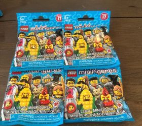Lego series 17 four sealed packs lot of 4 $25